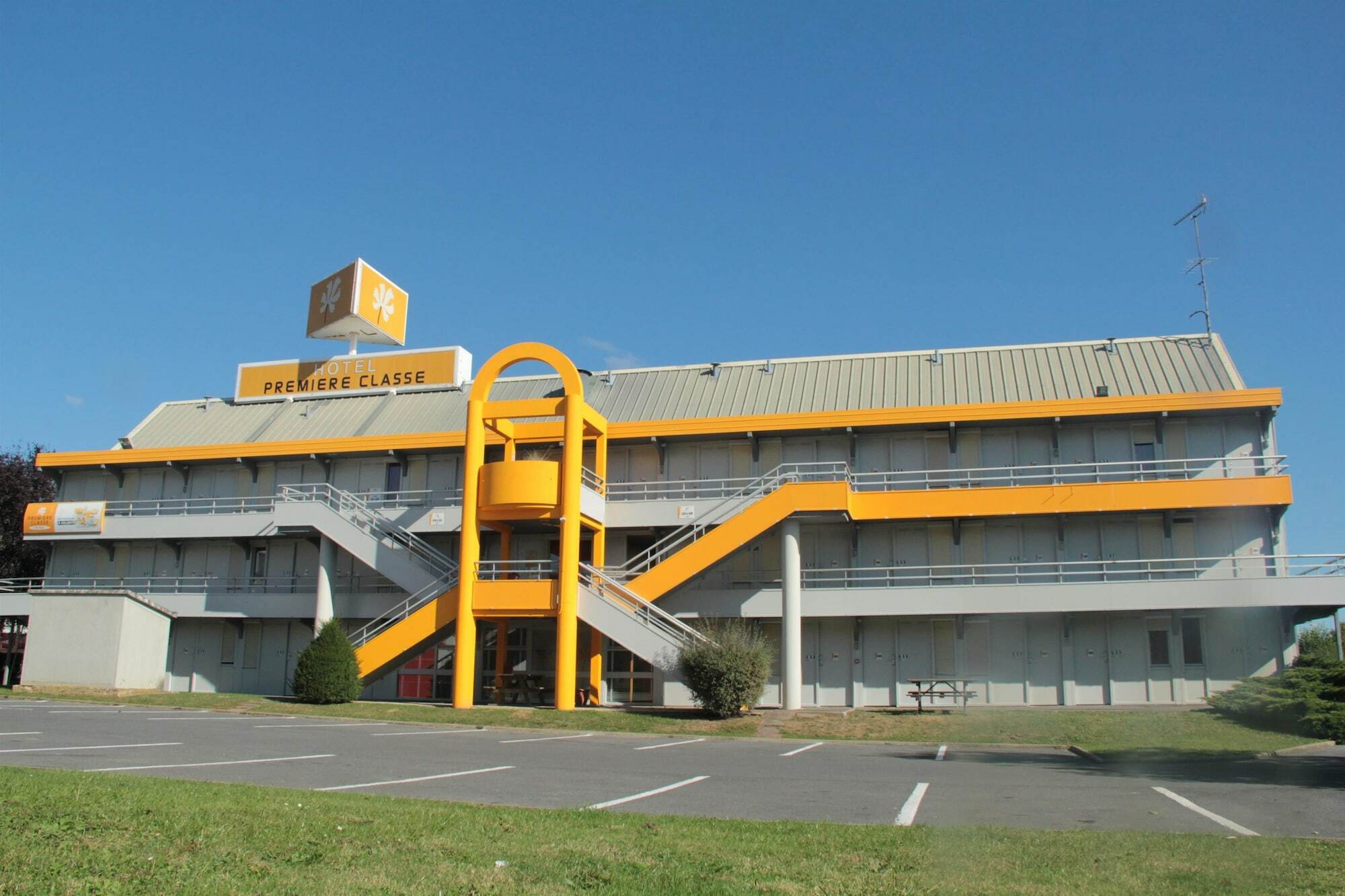 Premiere Classe Soissons Exterior photo